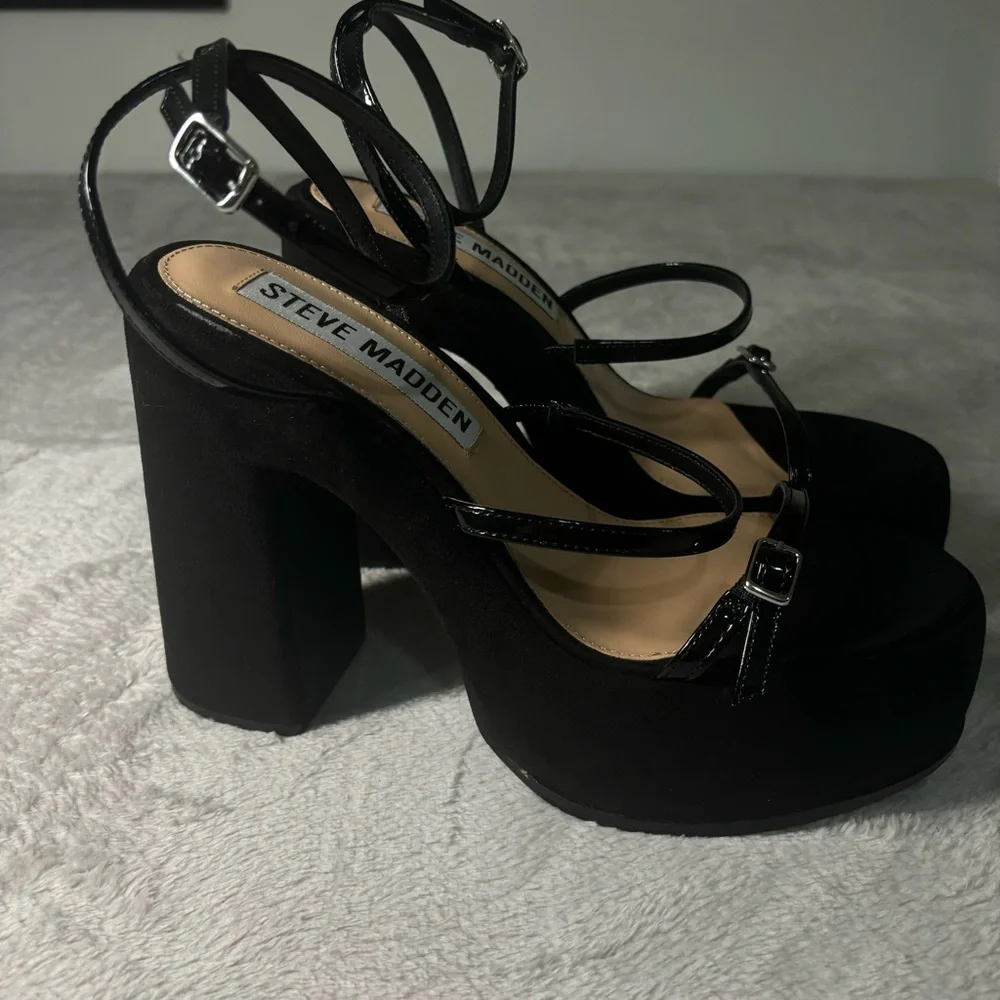 Steve Madden chunky platform